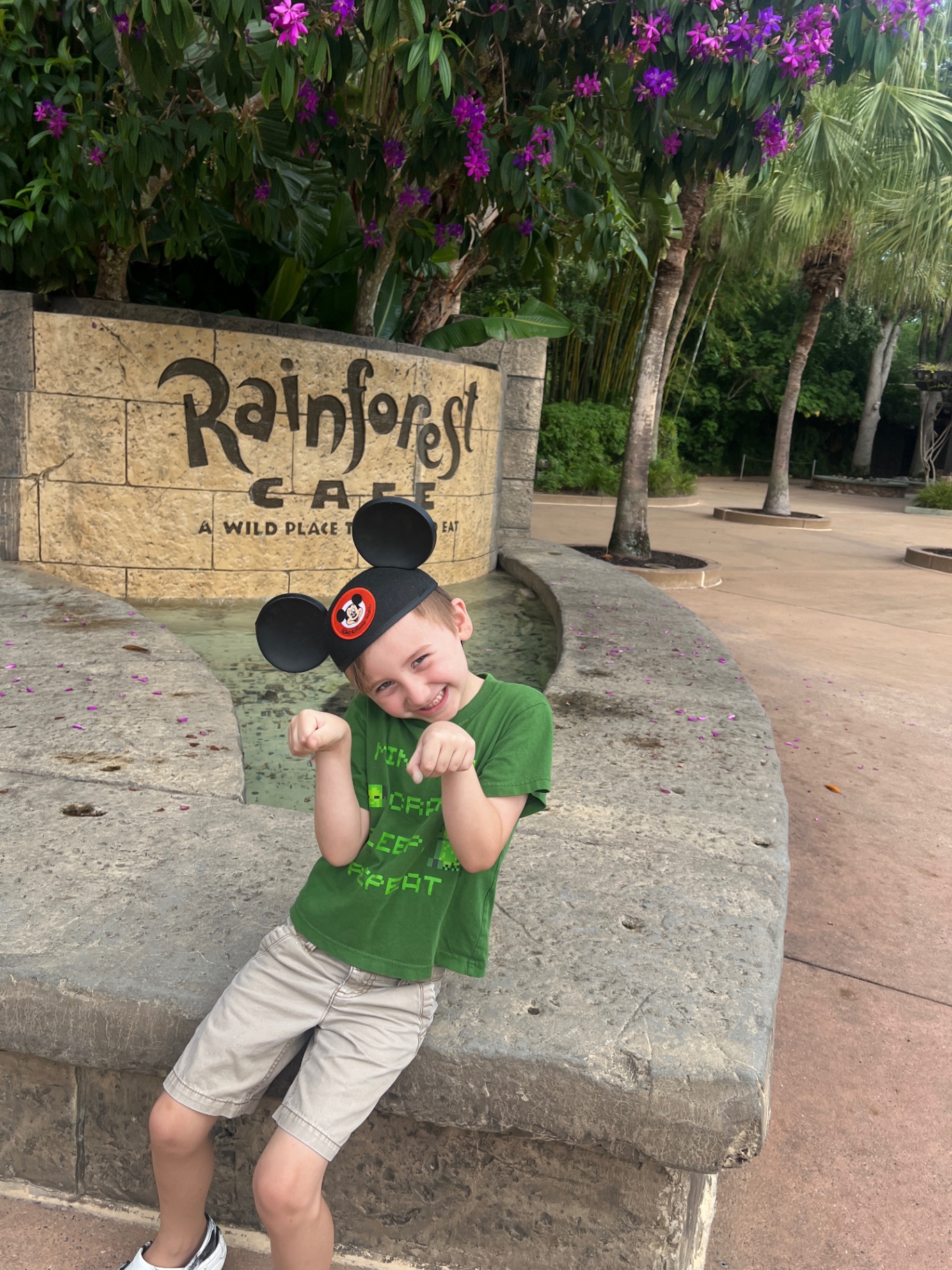 A meal out in Orlando during the partner visit